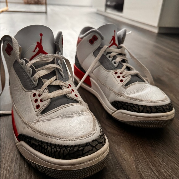 Nike Air Jordan 3 retro Red Fire (2022) - Picture 5 of 5